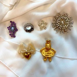 💛BOGO💛 Brooch Pins